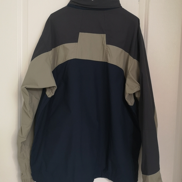 ⭐🌟HOST PICK x3 🌟Columbia Bugaboo Shell with hideaway hood. - Picture 2 of 6